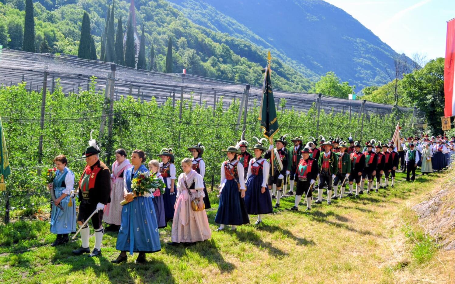2026_Burgstall Neubeuern_SK Burgstall Fronleichnam Herz Jesu Neubeuern (8)