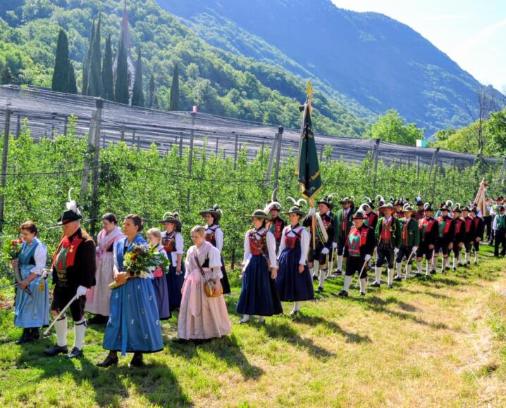 2026_Burgstall Neubeuern_SK Burgstall Fronleichnam Herz Jesu Neubeuern (8)